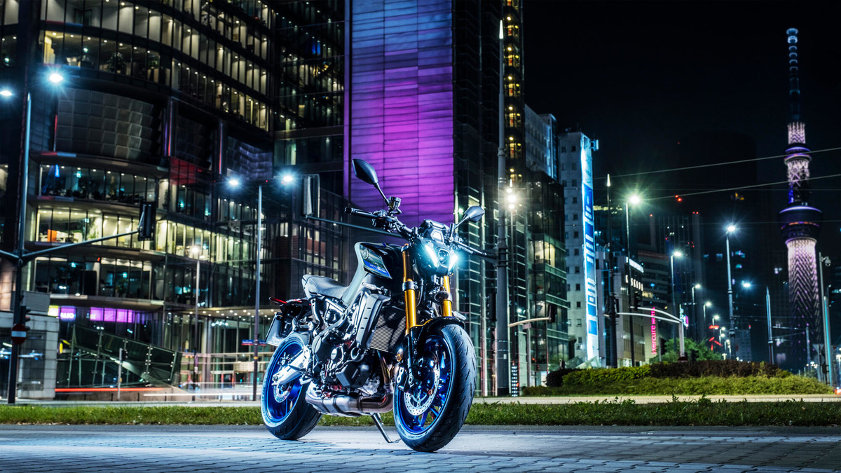 2022-Yamaha-MT09DX-EU-Icon_Performance-Static-005-03