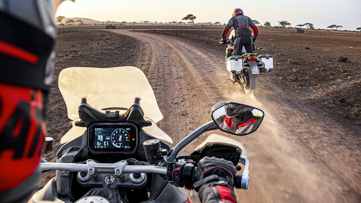 Ducati-Multistrada-V4-Rally-MY23-overview-gallery-02-1920x1080