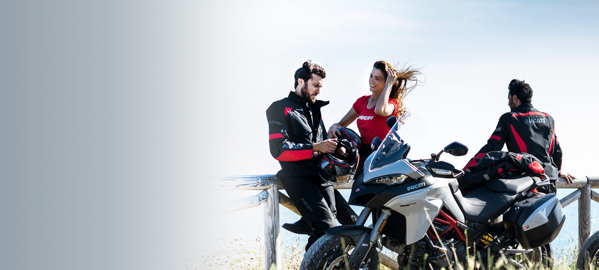 Mondo-Touring-01-banner-Full-1330x600